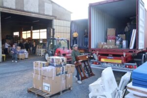 f1930439-aa3e-4c63-8cd2-a30571925bc7